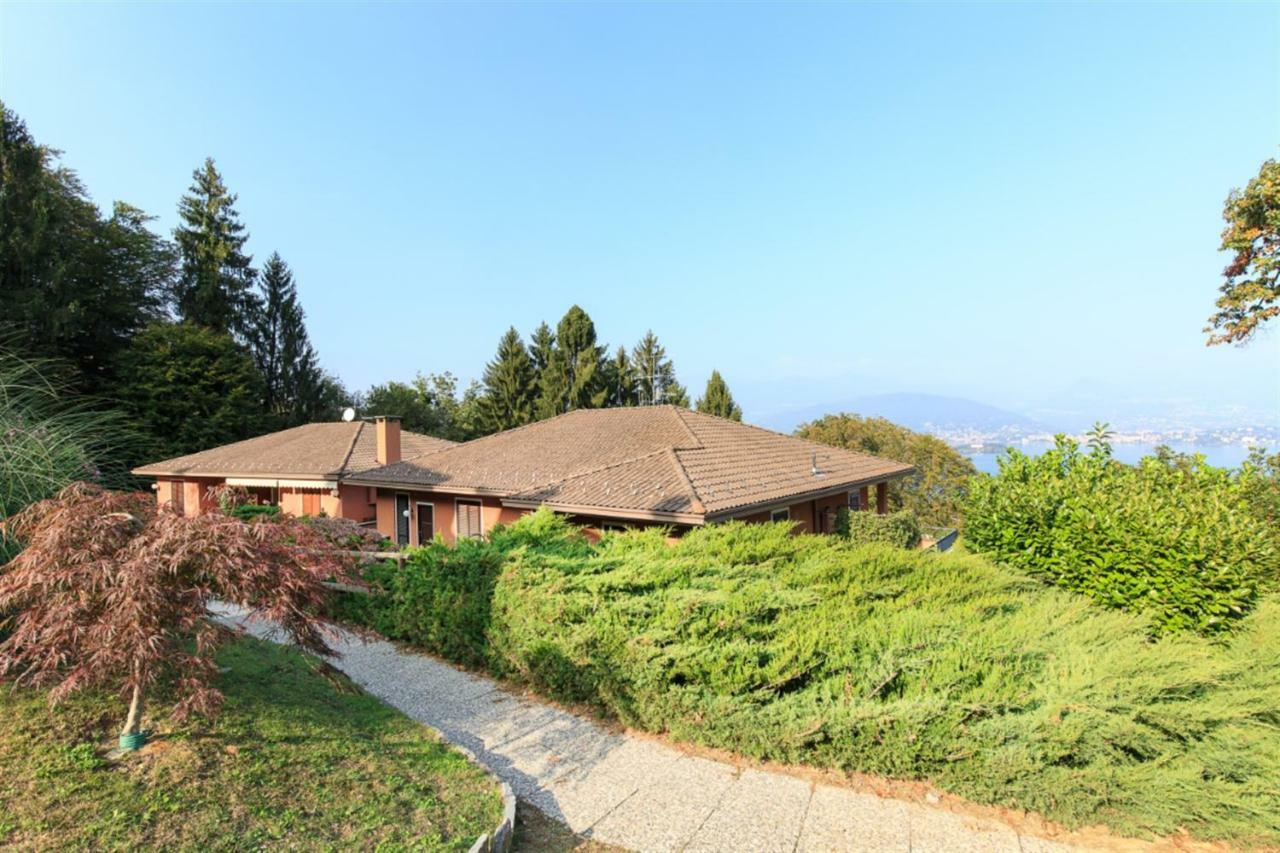 La Tana del Lupo Stresa Exterior foto